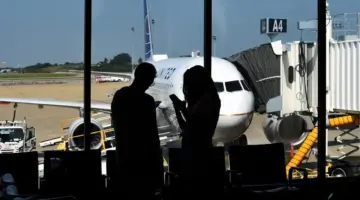 أفضل خطط هاتف السفر في عام 2026: كيفية الاختيار وما يجب مراعاته